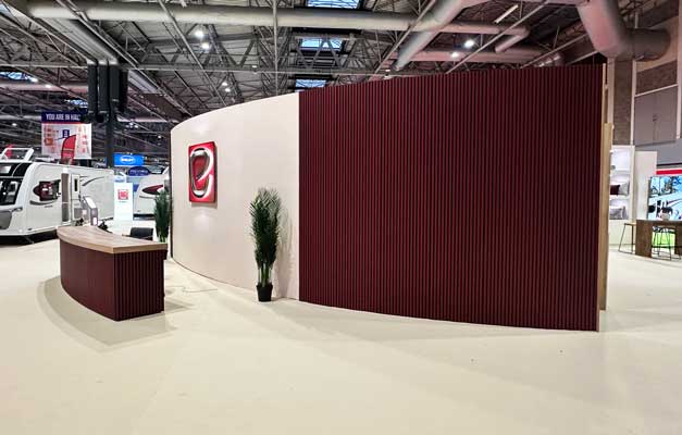 Elddis Custom Exhibition Curve